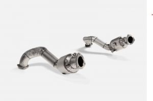 Akrapovic Link Pipe Set - Titanium L-PO/T/17